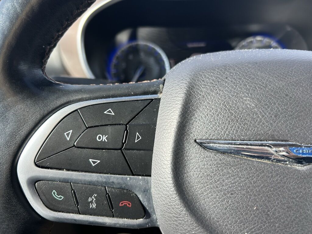 2017 Chrysler Pacifica Touring L Plus Crestwood KY