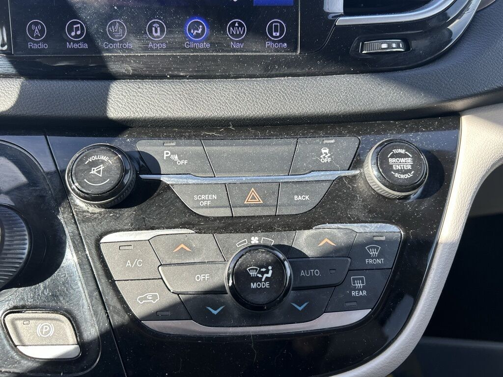 2017 Chrysler Pacifica Touring L Plus Crestwood KY