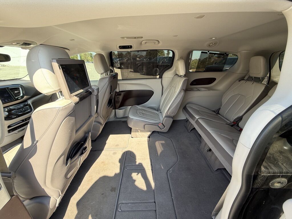 2017 Chrysler Pacifica Touring L Plus Crestwood KY