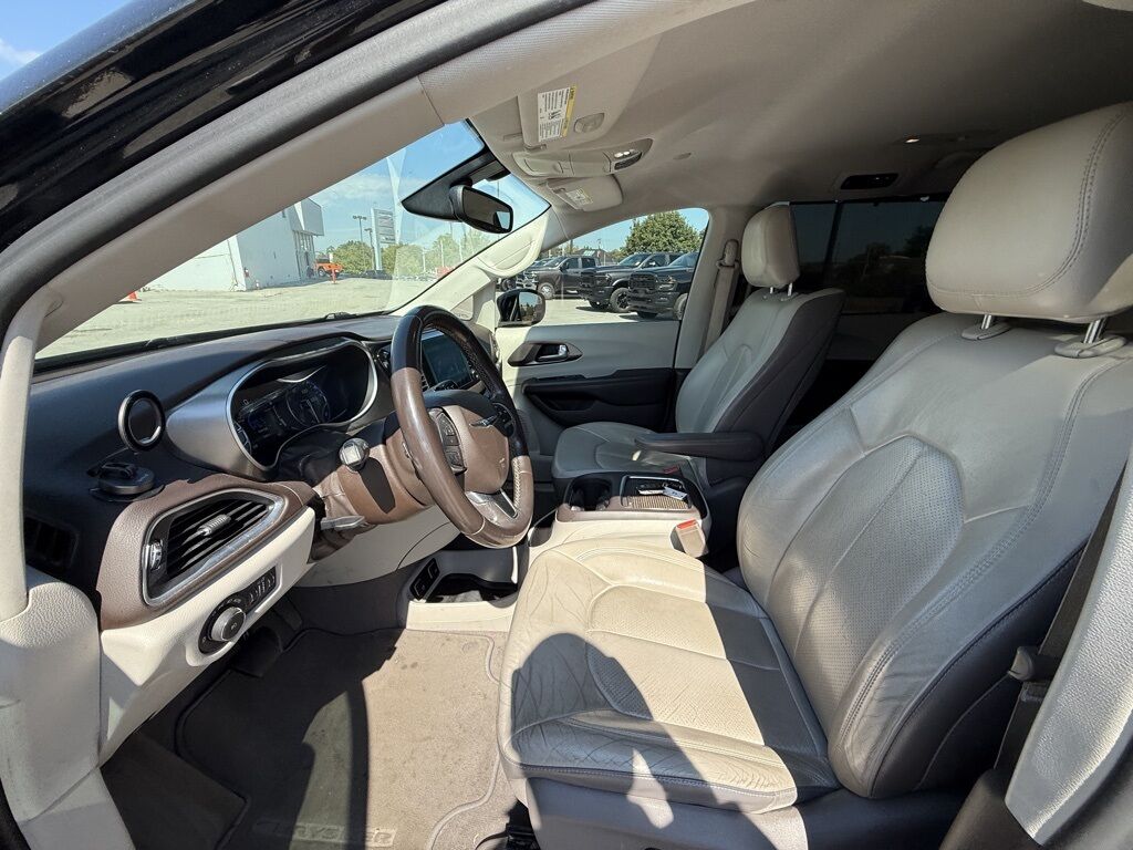 2017 Chrysler Pacifica Touring L Plus Crestwood KY