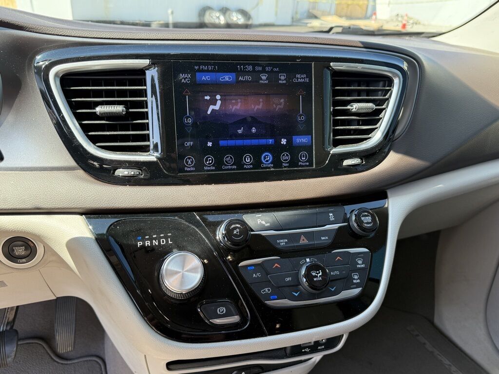 2017 Chrysler Pacifica Touring L Plus Crestwood KY