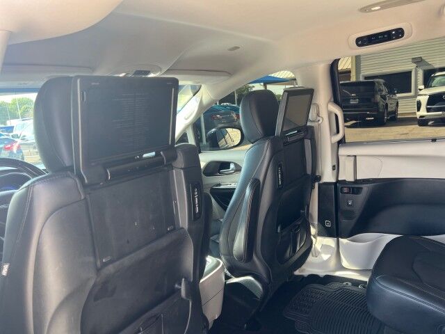 2017 Chrysler Pacifica Touring-L Plus Gainesville TX