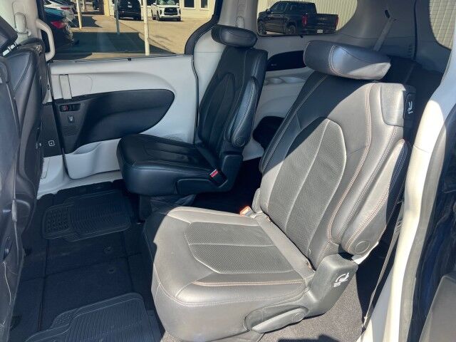 2017 Chrysler Pacifica Touring-L Plus Gainesville TX