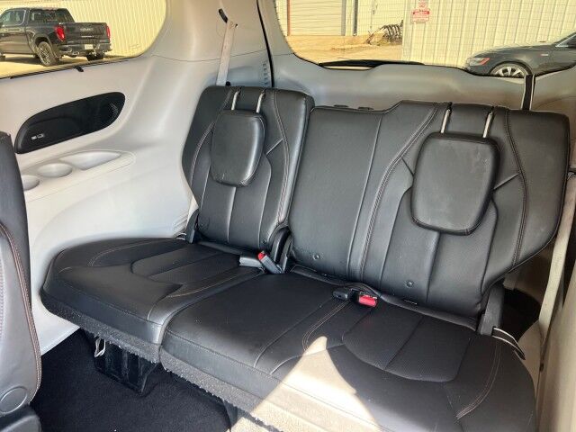 2017 Chrysler Pacifica Touring-L Plus Gainesville TX