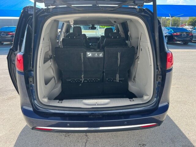 2017 Chrysler Pacifica Touring-L Plus Gainesville TX