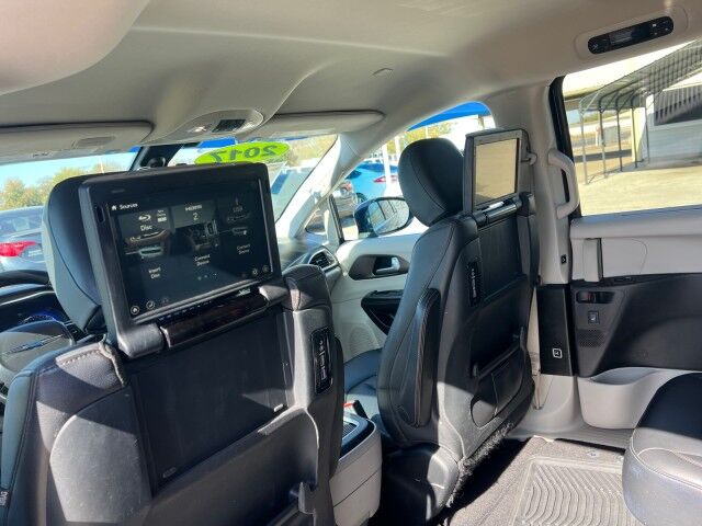 2017 Chrysler Pacifica Touring-L Plus Gainesville TX