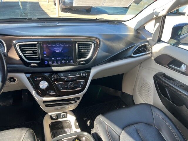 2017 Chrysler Pacifica Touring-L Plus Gainesville TX