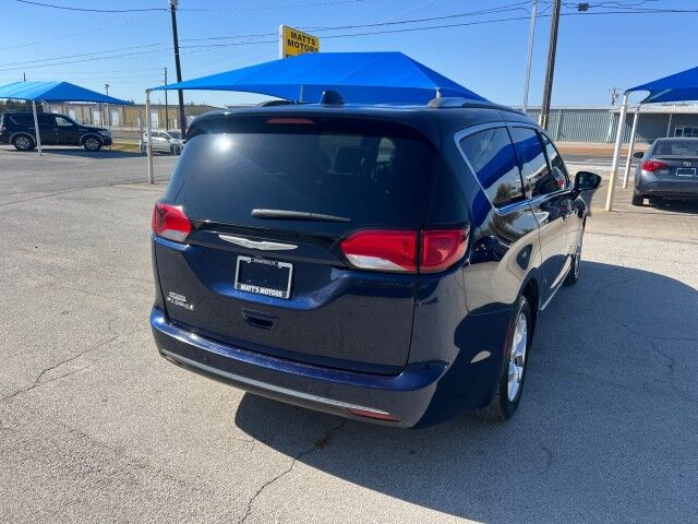 2017 Chrysler Pacifica Touring-L Plus Gainesville TX