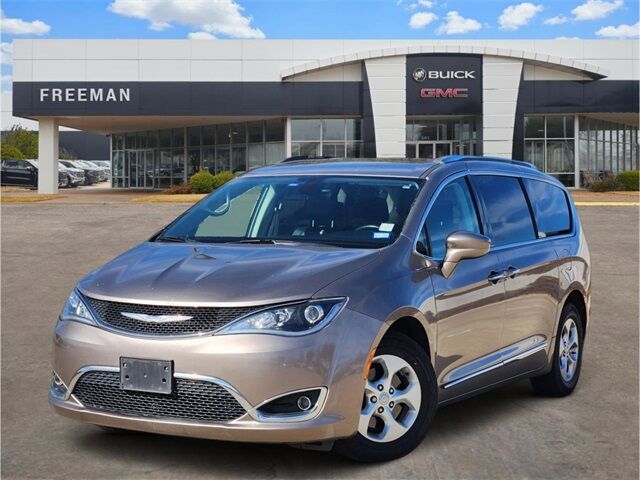 2017 Chrysler Pacifica Touring L Plus Grapevine TX