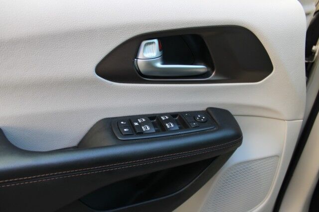 2017 Chrysler Pacifica Touring-L Plus Melbourne FL