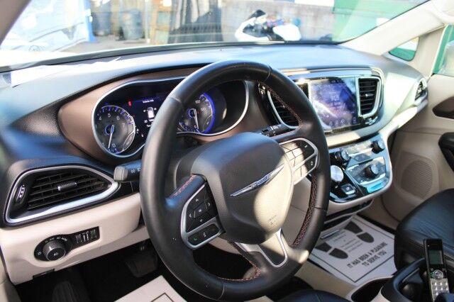 2017 Chrysler Pacifica Touring-L Plus Melbourne FL