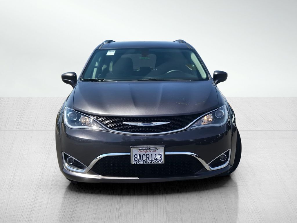 2017 Chrysler Pacifica Touring L Plus