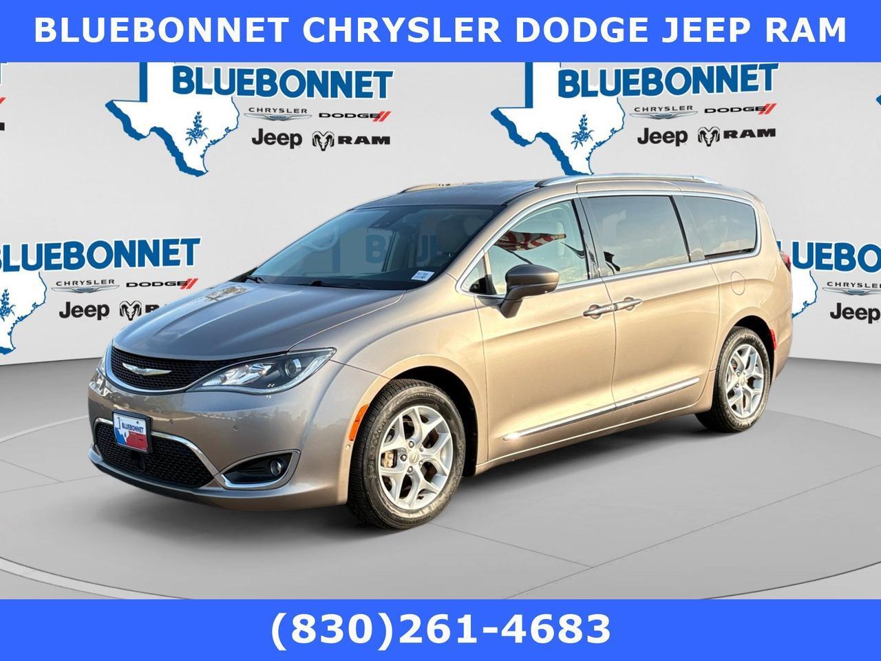 2017 Chrysler Pacifica Touring-L Plus