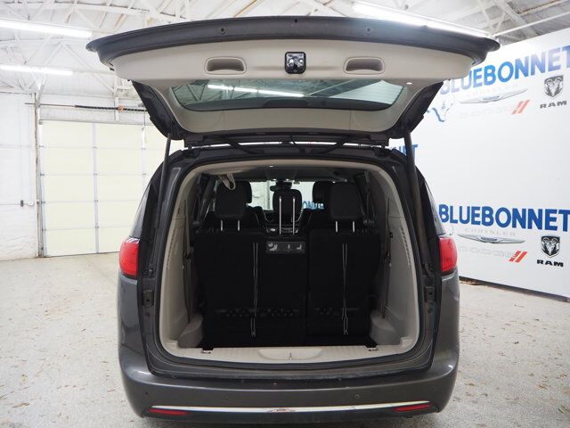 2017 Chrysler Pacifica Touring-L Plus New Braunfels TX
