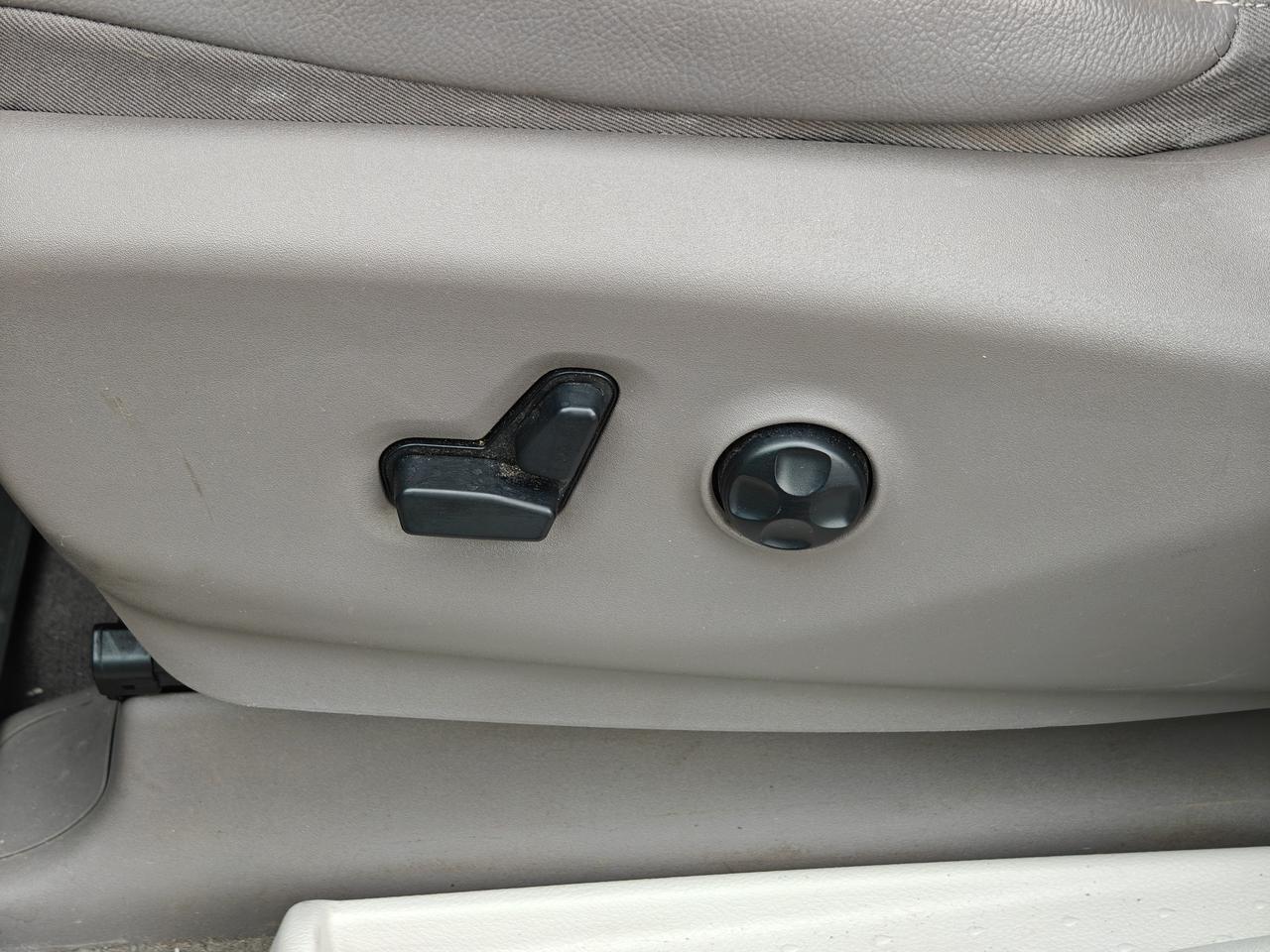 2017 Chrysler Pacifica Touring-L Plus Hayden ID