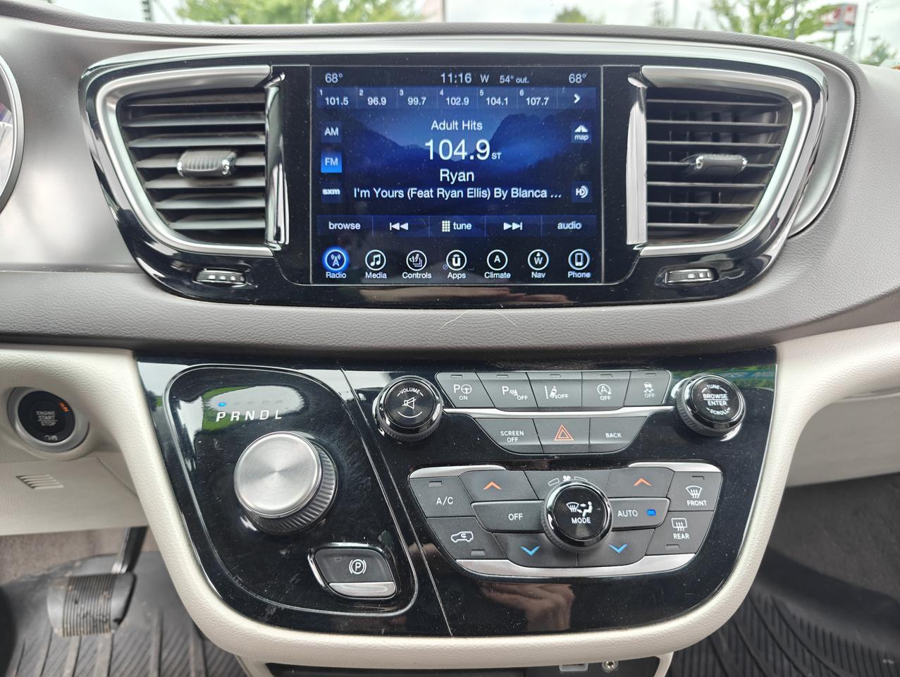 2017 Chrysler Pacifica Touring-L Plus Hayden ID