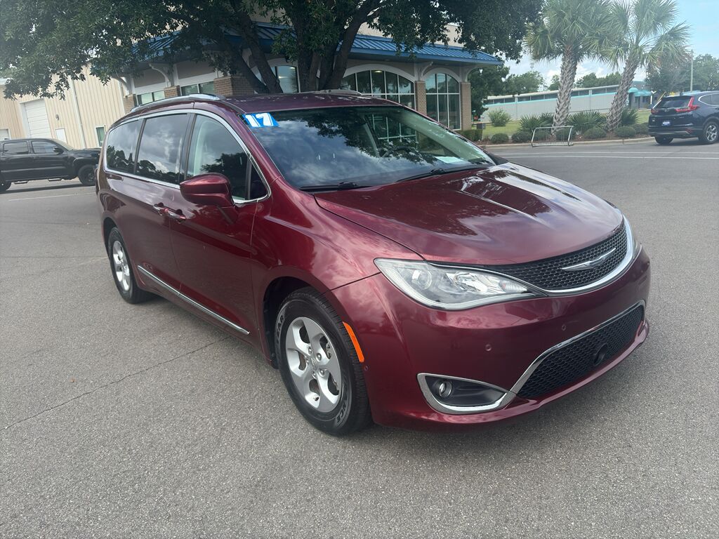 2017 Chrysler Pacifica Touring-L Plus Wilmington NC