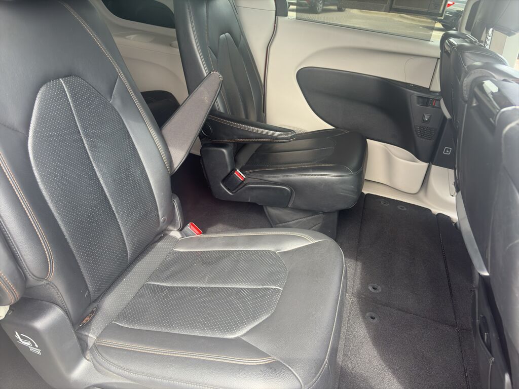 2017 Chrysler Pacifica Touring-L Plus Wilmington NC