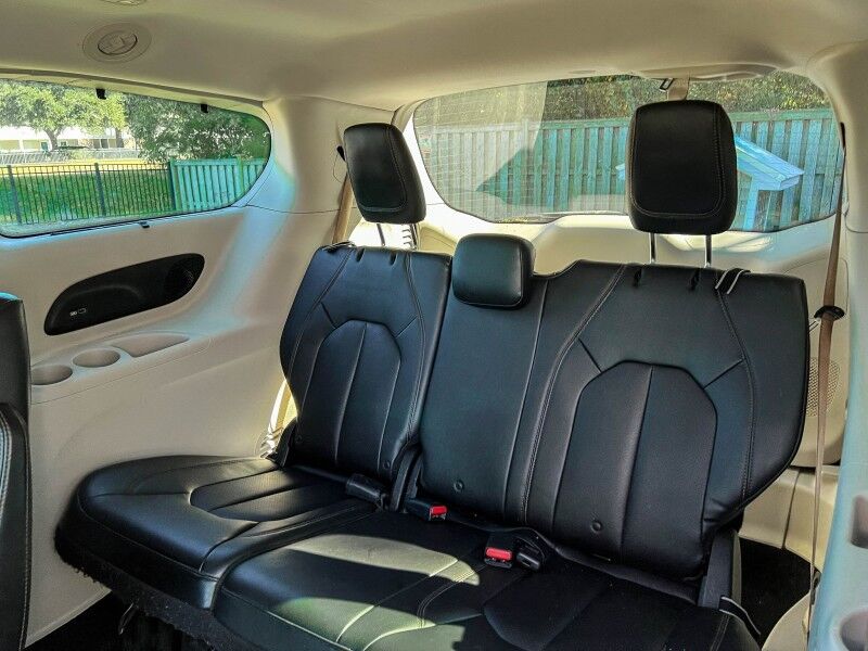 2017 Chrysler Pacifica Touring-L Plus Wilmington NC