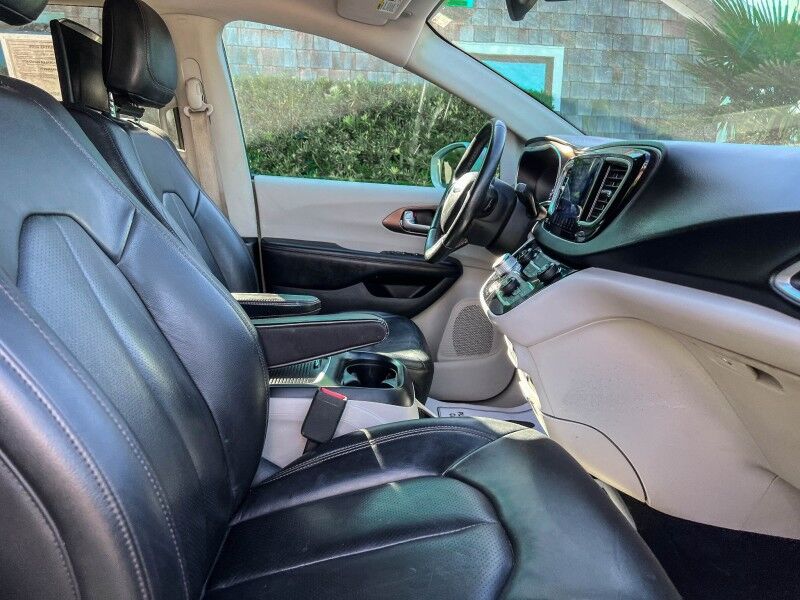 2017 Chrysler Pacifica Touring-L Plus Wilmington NC