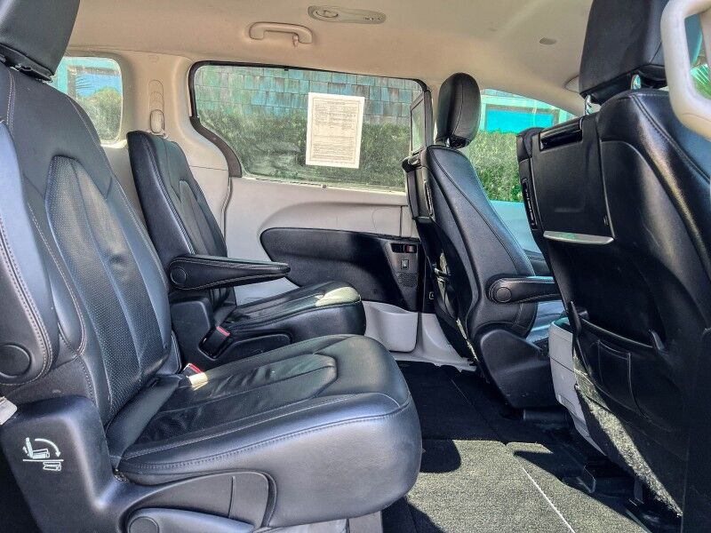 2017 Chrysler Pacifica Touring-L Plus Wilmington NC