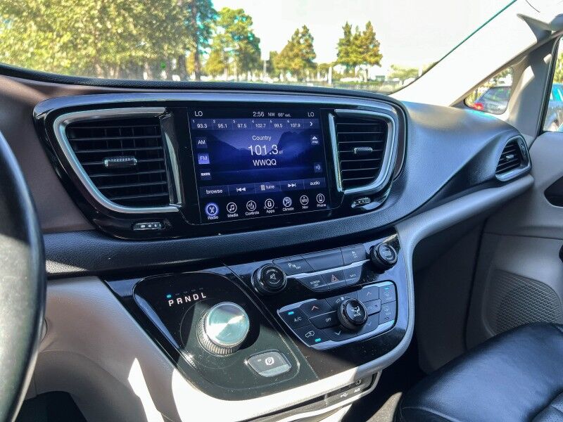 2017 Chrysler Pacifica Touring-L Plus Wilmington NC
