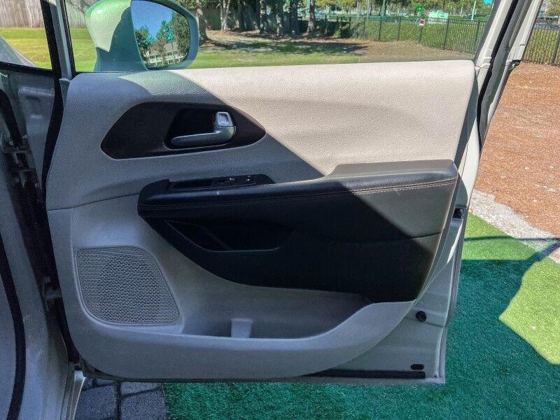 2017 Chrysler Pacifica Touring-L Plus Wilmington NC