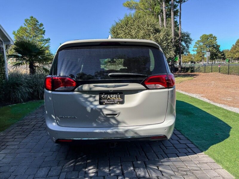 2017 Chrysler Pacifica Touring-L Plus Wilmington NC