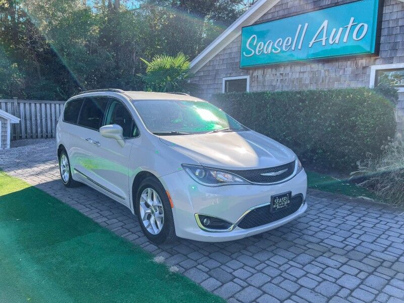 2017 Chrysler Pacifica Touring-L Plus Wilmington NC