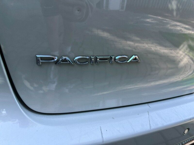 2017 Chrysler Pacifica Touring-L Plus Wilmington NC