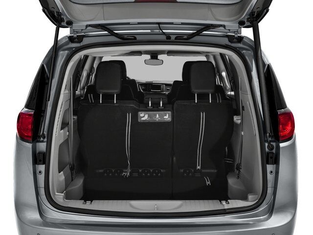 2017 Chrysler Pacifica Touring-L Plus Winder GA