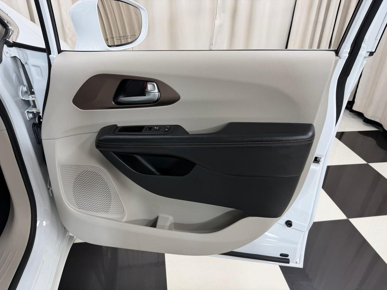 2017 Chrysler Pacifica Touring L Plus Annapolis MD