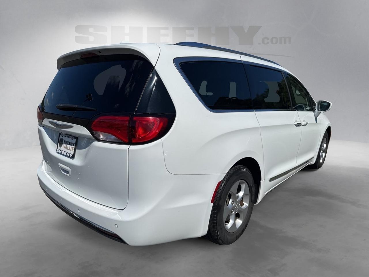 2017 Chrysler Pacifica Touring L Plus Warrenton VA