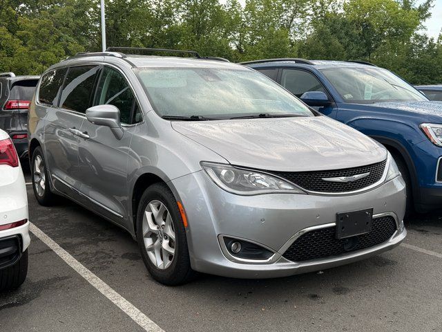 2017 Chrysler Pacifica Touring L Plus