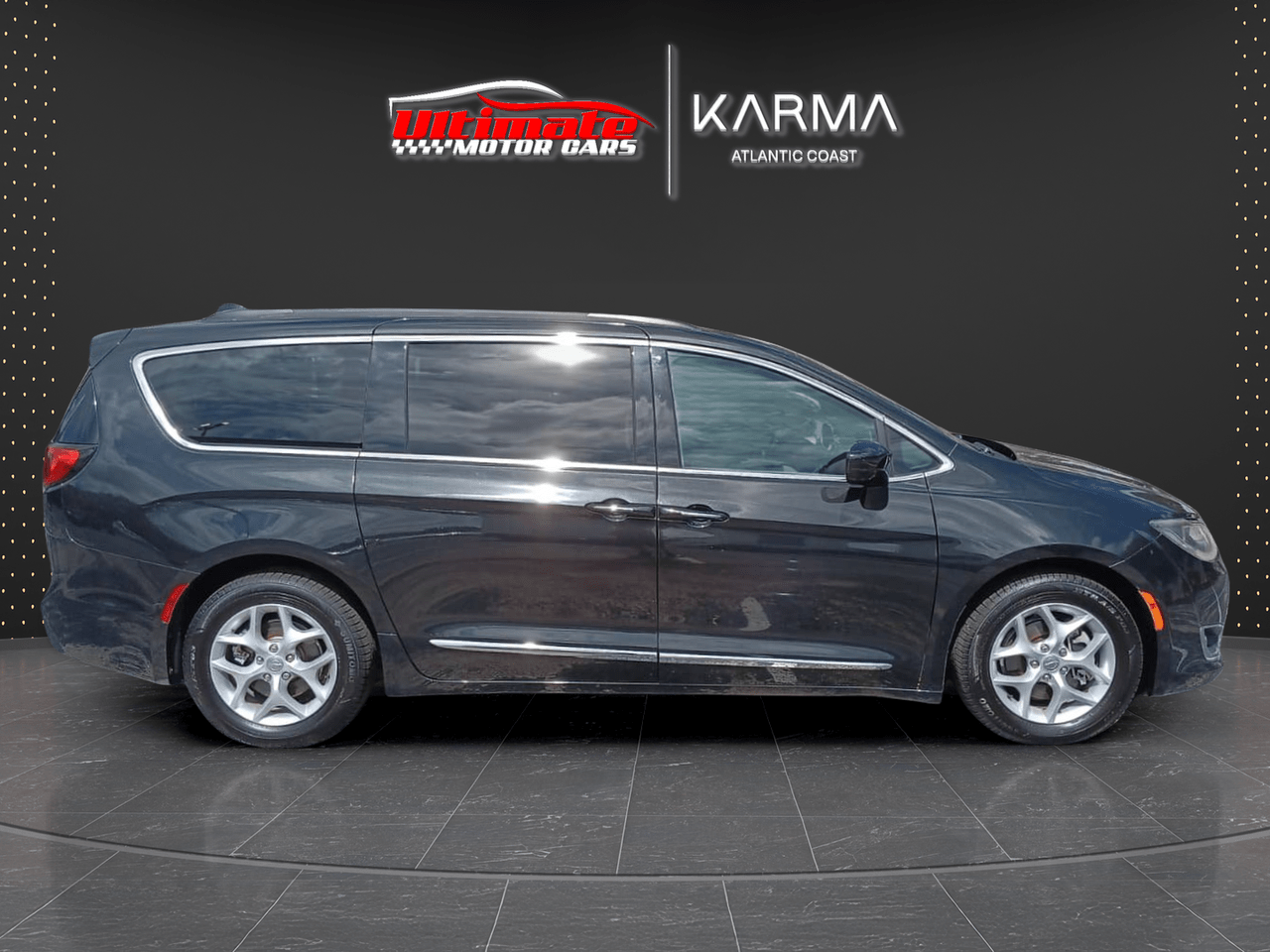 2017 Chrysler Pacifica Touring L Jacksonville FL