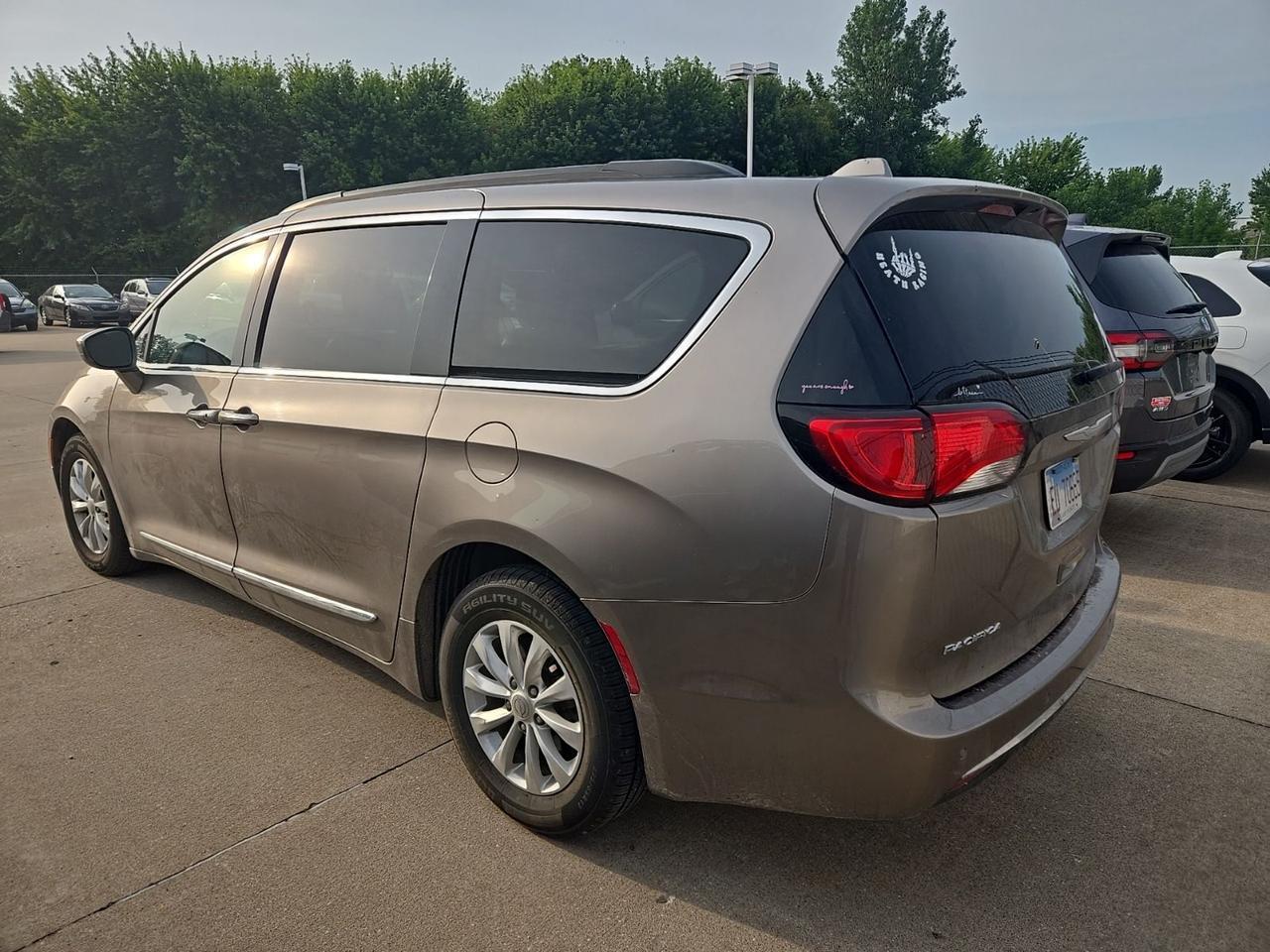 2017 Chrysler Pacifica Touring L