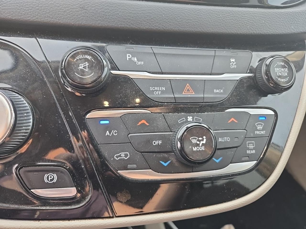 2017 Chrysler Pacifica Touring L West Burlington IA