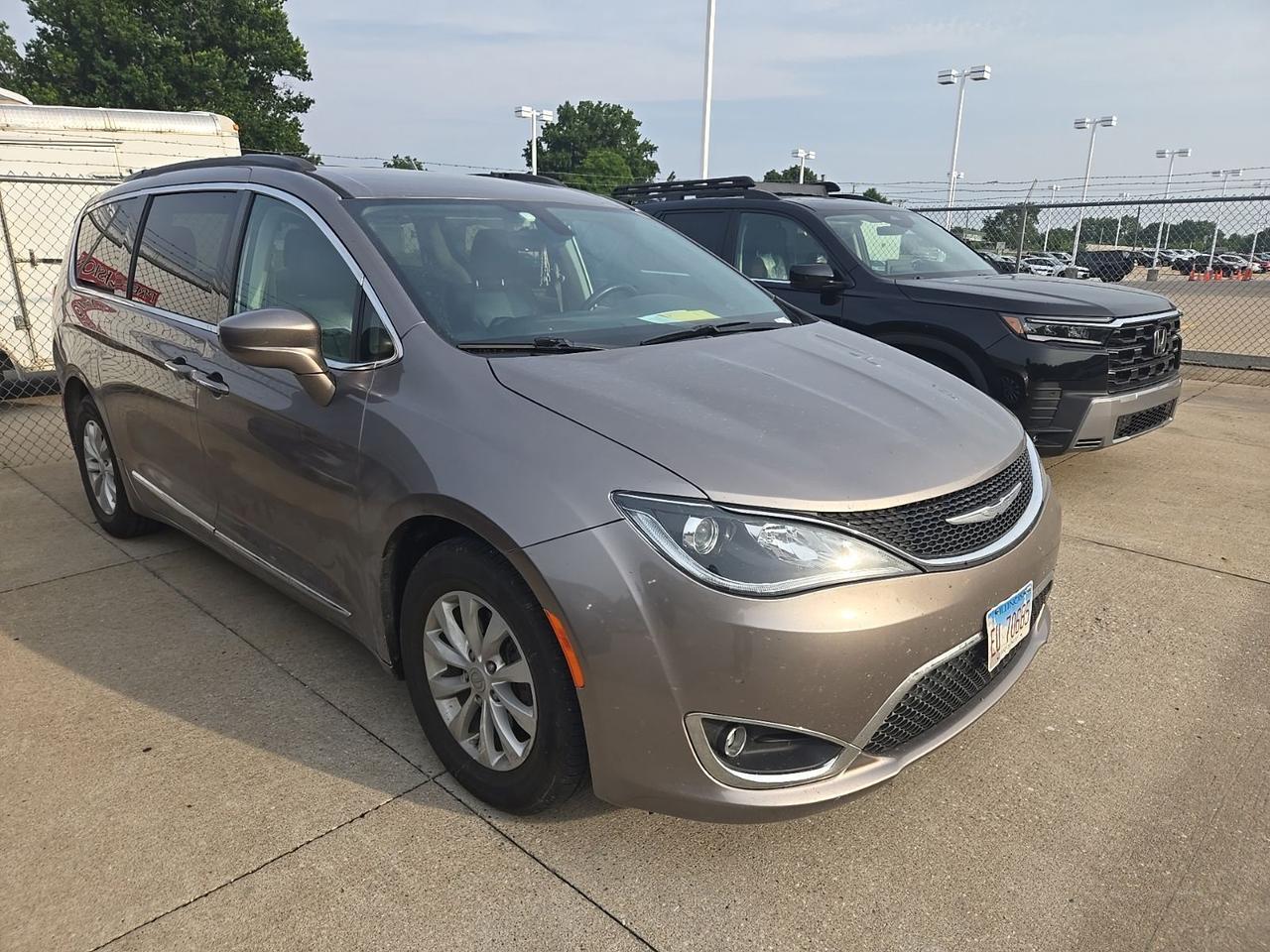 2017 Chrysler Pacifica Touring L West Burlington IA