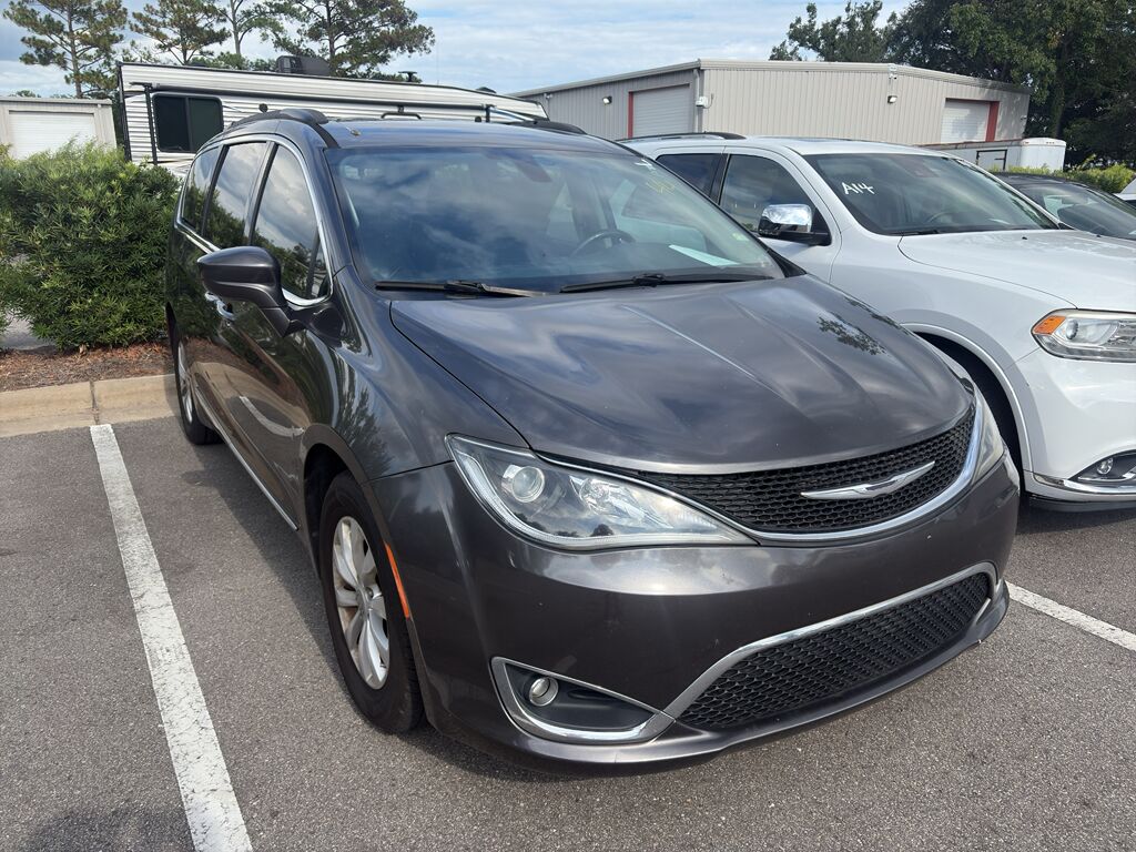 2017 Chrysler Pacifica Touring-L Wilmington NC