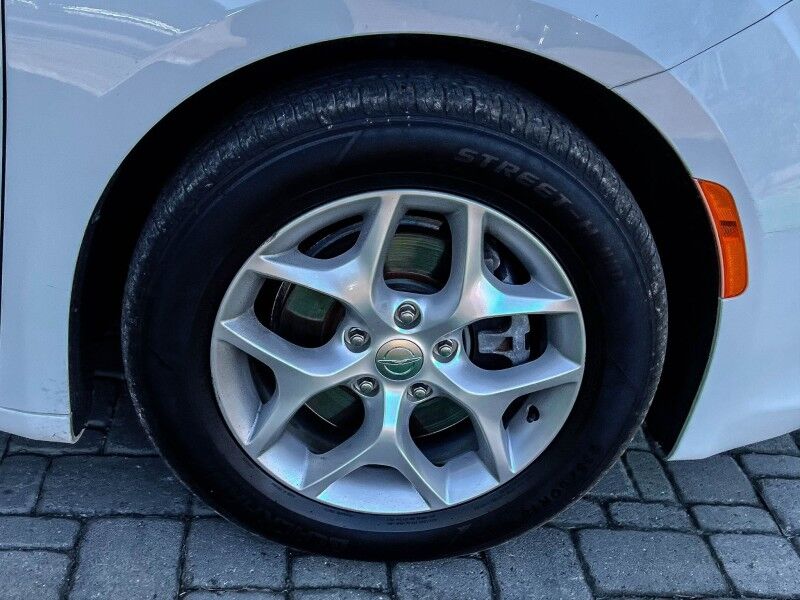 2017 Chrysler Pacifica Touring-L Wilmington NC