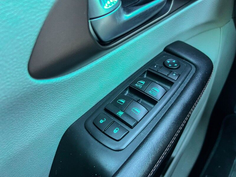 2017 Chrysler Pacifica Touring-L Wilmington NC