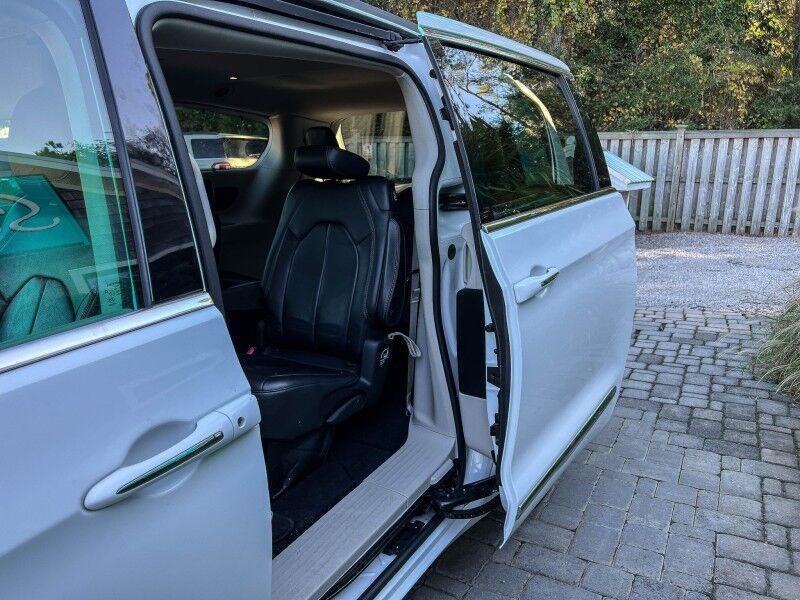 2017 Chrysler Pacifica Touring-L Wilmington NC