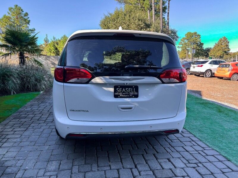 2017 Chrysler Pacifica Touring-L Wilmington NC