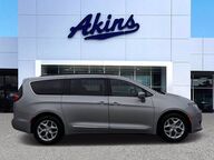 2017 Chrysler Pacifica Touring-L Winder GA 2017 Chrysler Pacifica Touring-L Winder GA