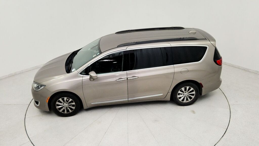 2017 Chrysler Pacifica Touring L Laurel MD