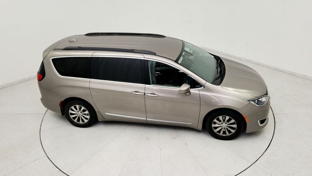 2017 Chrysler Pacifica Touring L Laurel MD