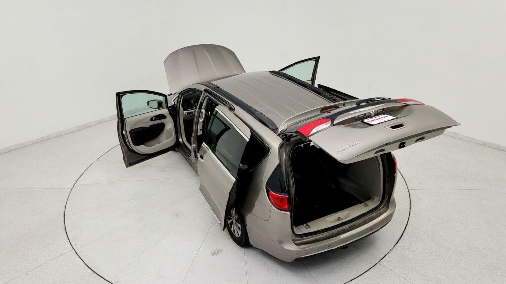 2017 Chrysler Pacifica Touring L Laurel MD