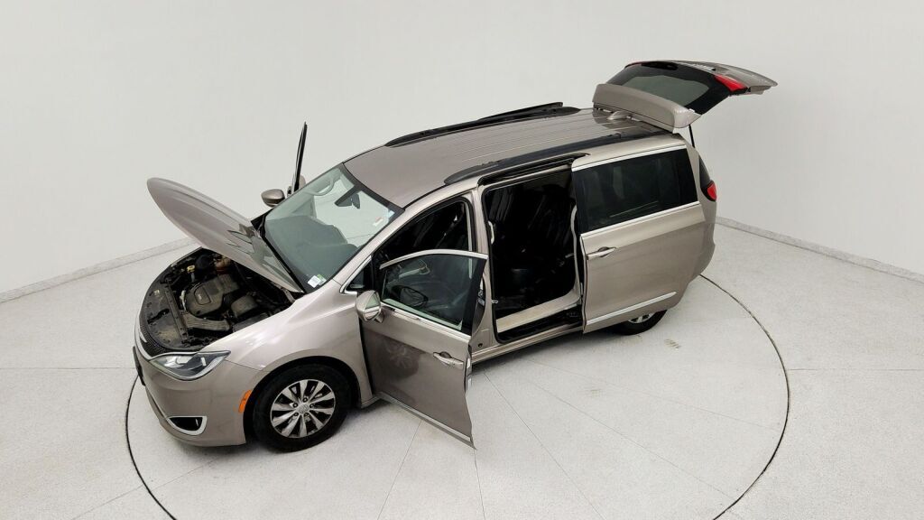 2017 Chrysler Pacifica Touring L Laurel MD