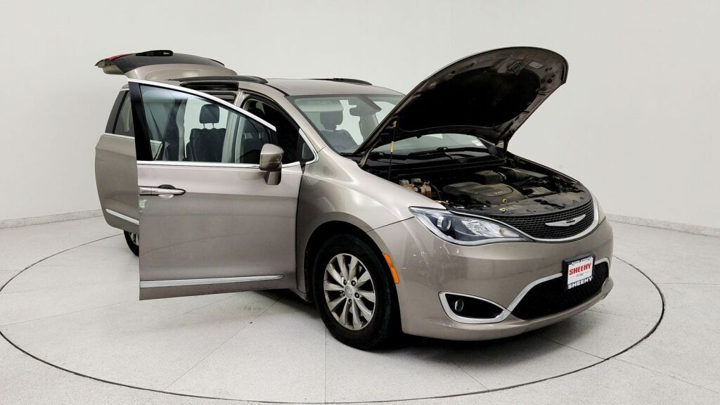 2017 Chrysler Pacifica Touring L Laurel MD