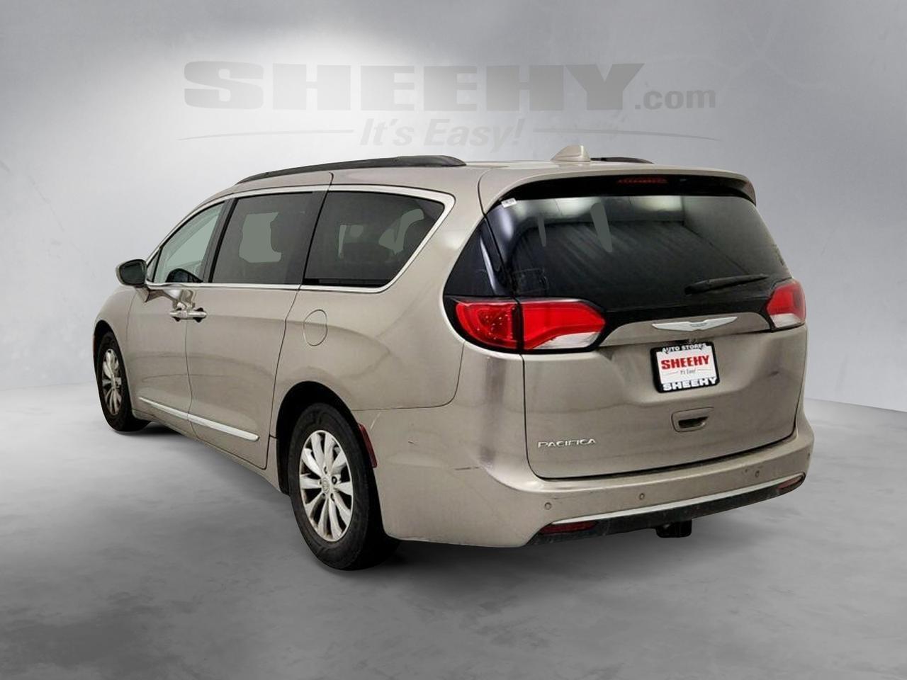 2017 Chrysler Pacifica Touring L Laurel MD